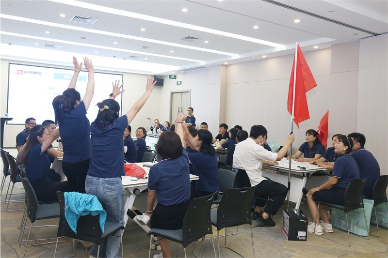 逆风飞扬 决战7月——万搏网页版-万搏（中国）
7月PK启动大会