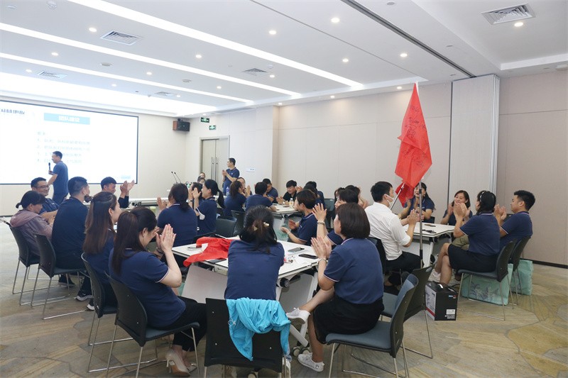 逆风飞扬 决战7月——万搏网页版-万搏（中国）
7月PK启动大会