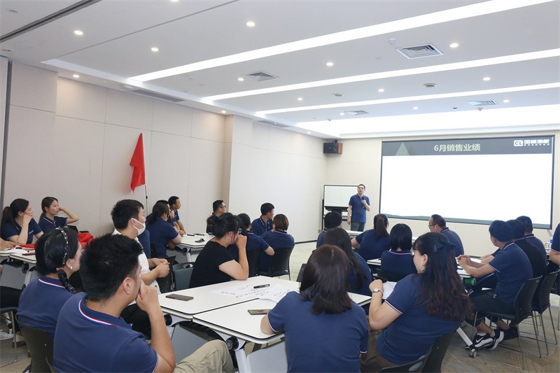 逆风飞扬 决战7月——万搏网页版-万搏（中国）
7月PK启动大会